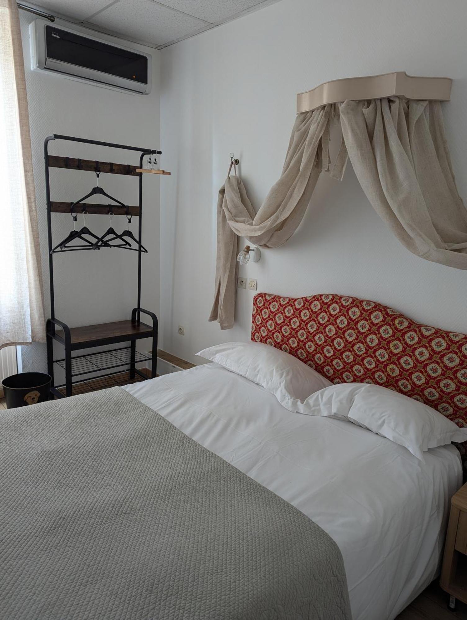Hotel Du Parc Montélimar Cameră foto